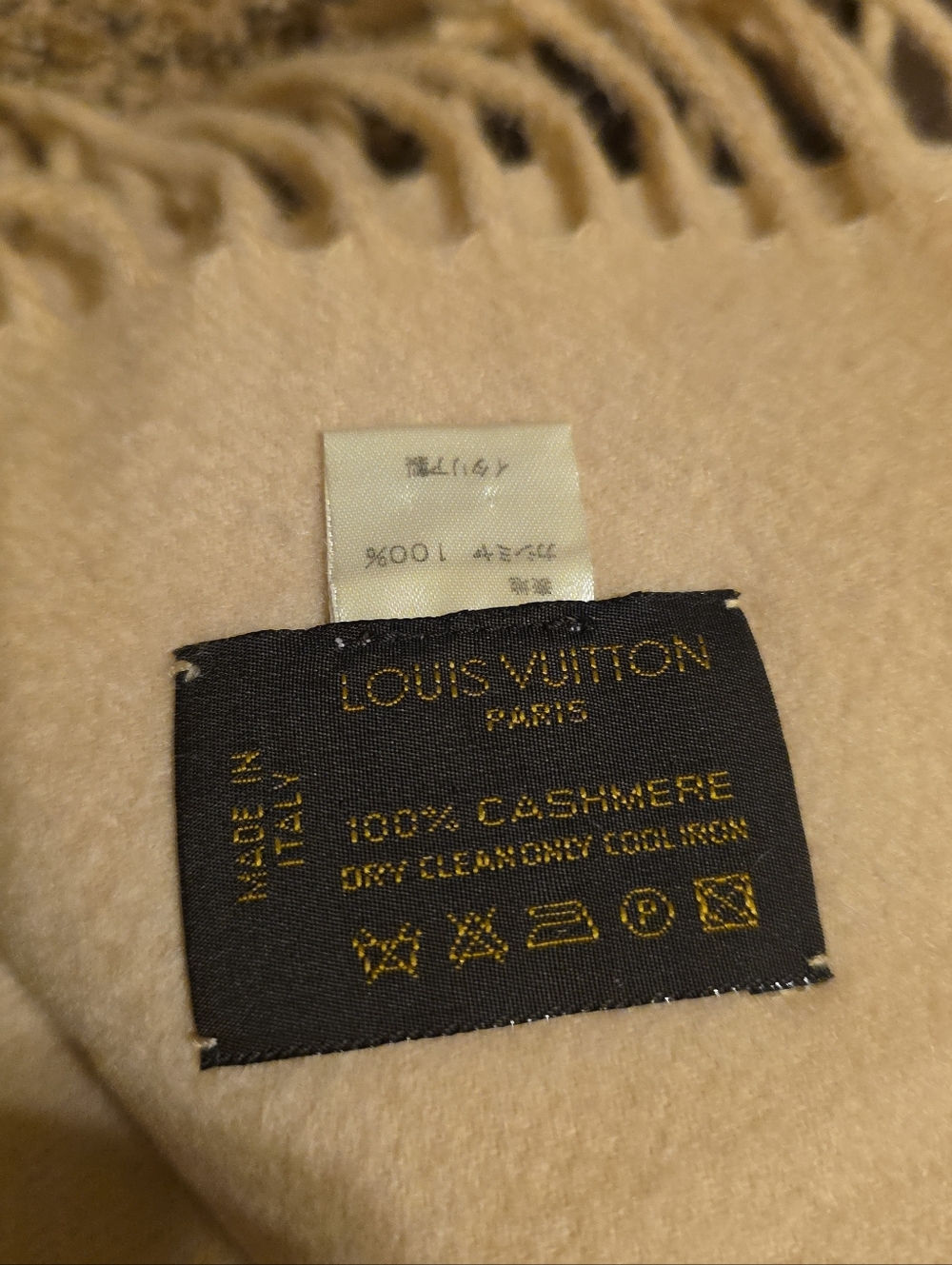 Louis Vuitton Cashmere Scarf / EUC - Picture 2 of 4